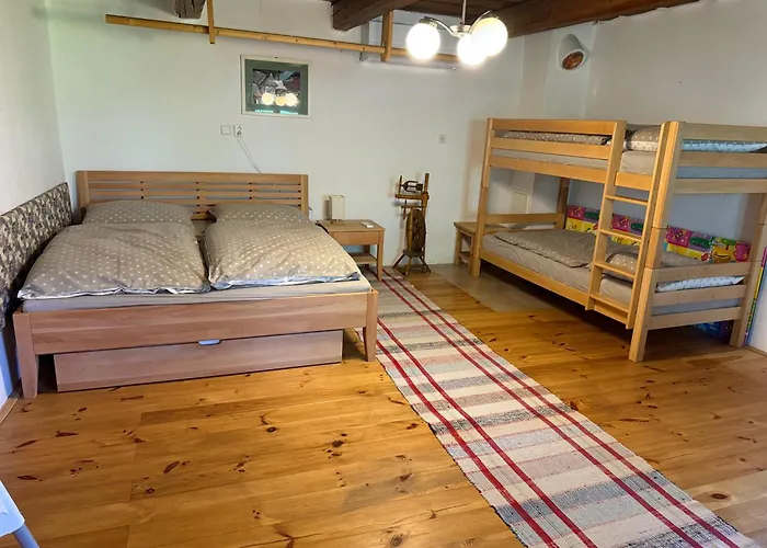 Drevenica Linda Липтовска Осада